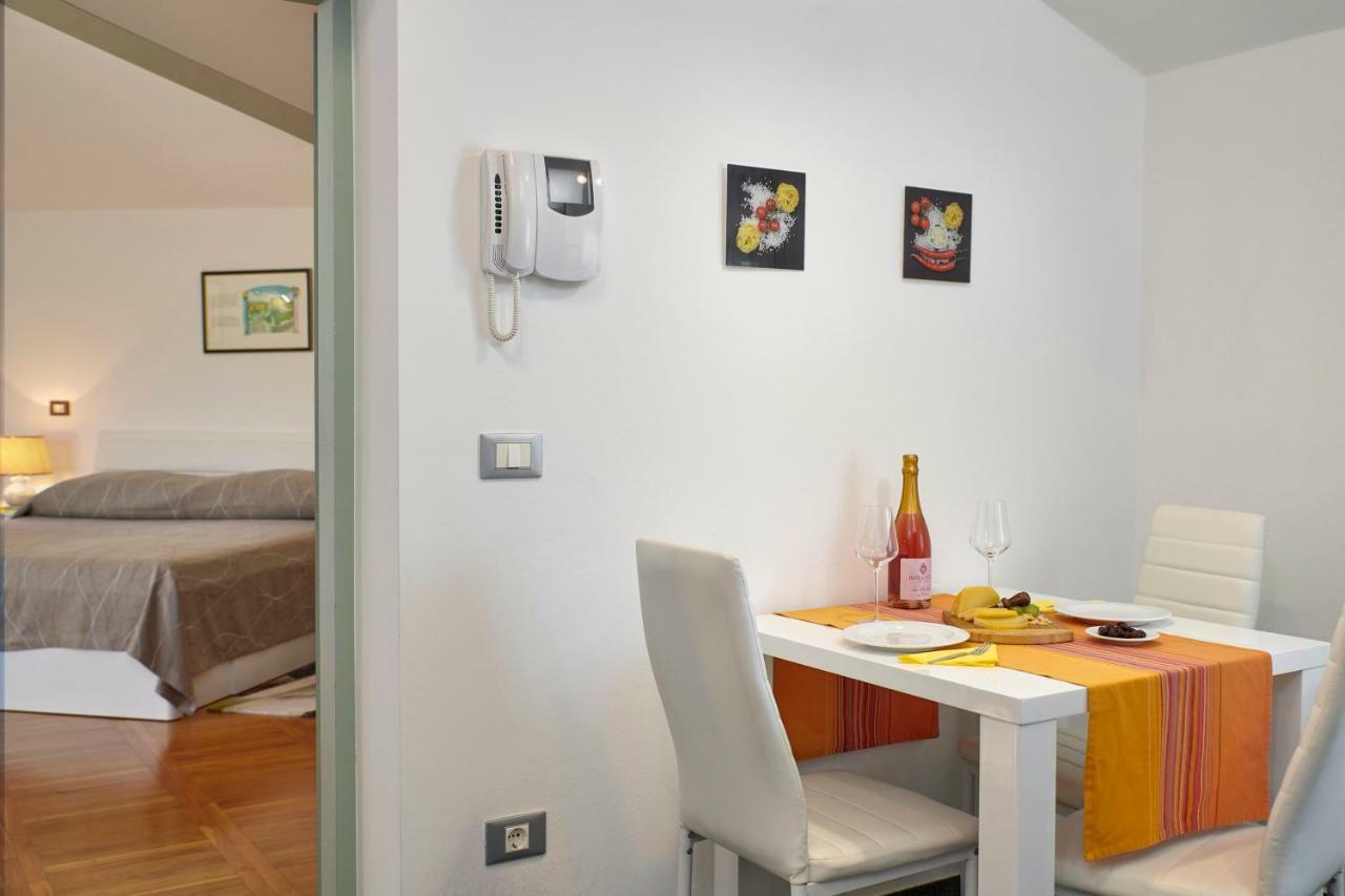 Villa Giardina Apartments Винкуран Экстерьер фото